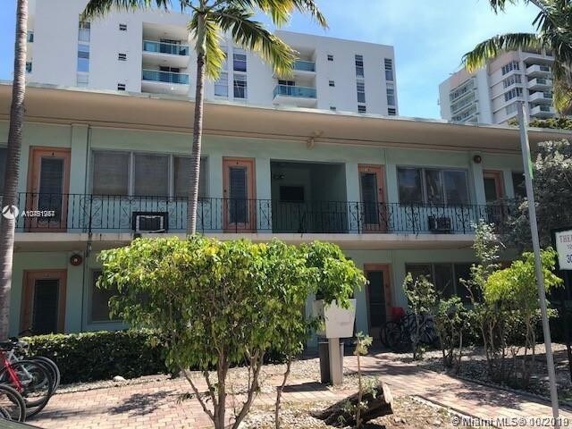Foto principal - 1240 11th St