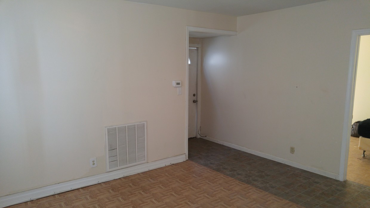 Primary Photo - 330 New St