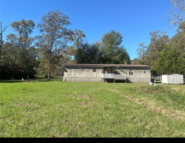 Vista trasera - 89 Pine Oak Ln