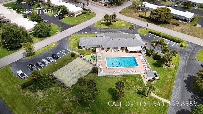 Foto del edificio - 4113 37th Ave W