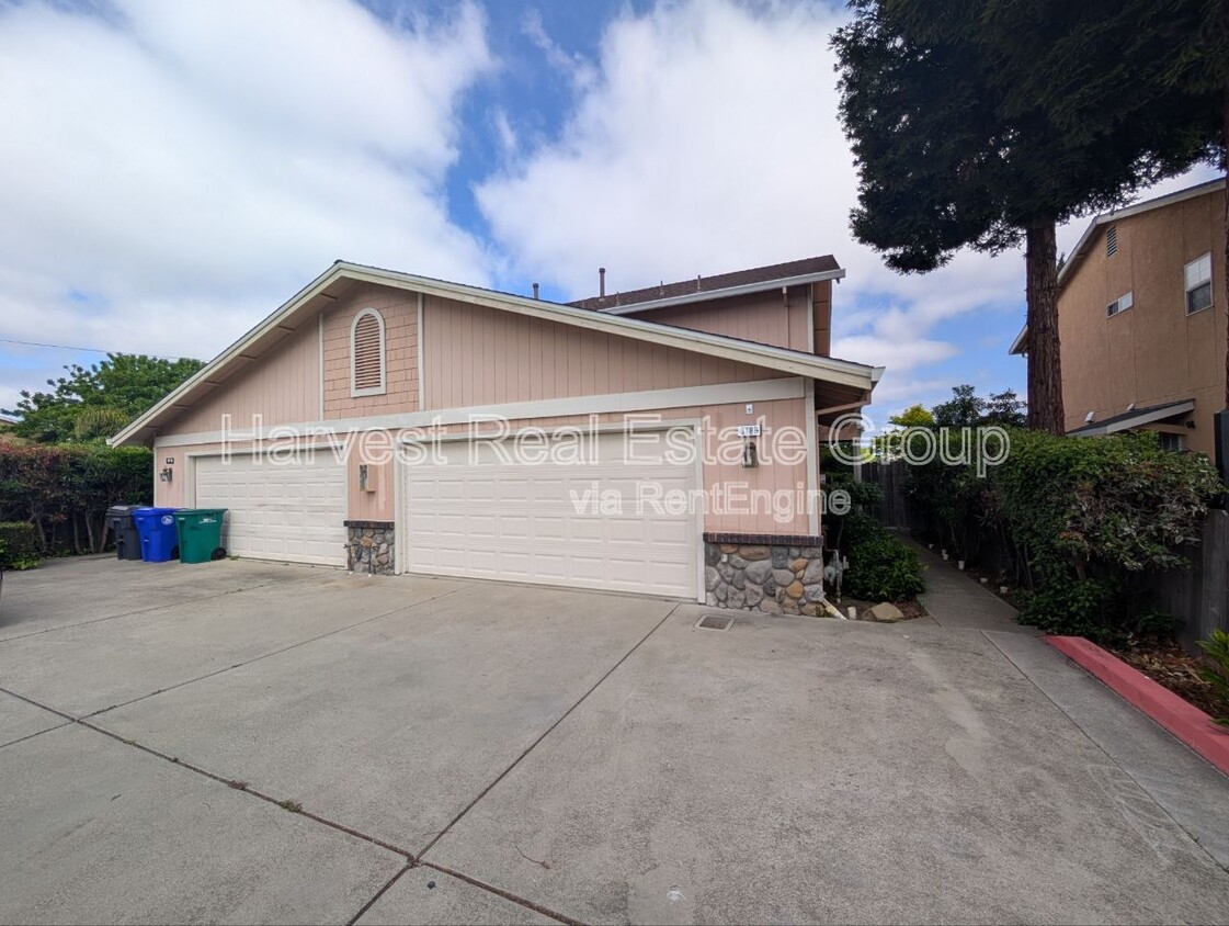 Foto principal - 318 Blossom Way