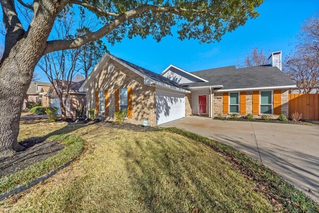 Photo - 128 Overbrook Dr House