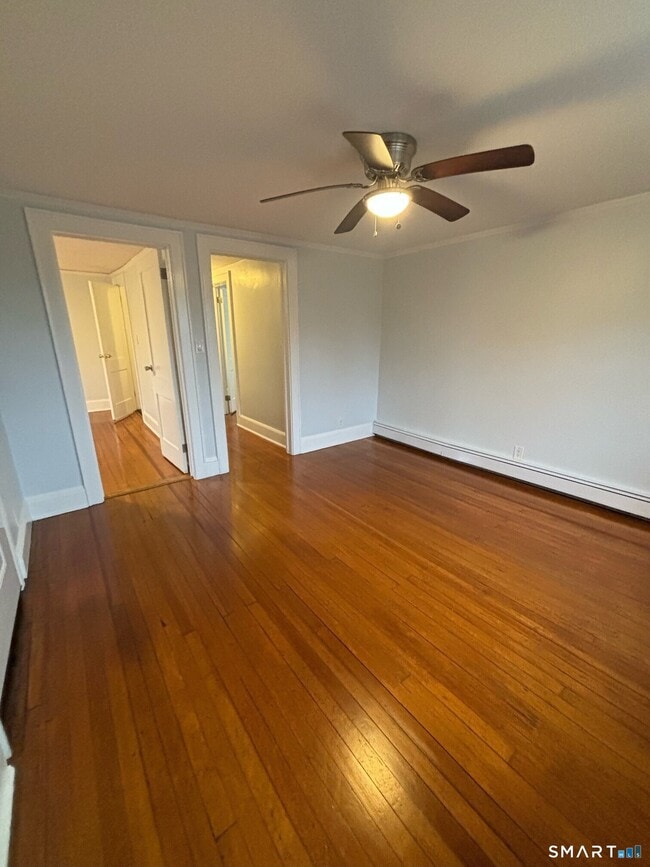 Building Photo - 259 Olivia St