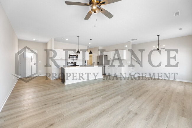 Foto del edificio - 12422 Blanford St