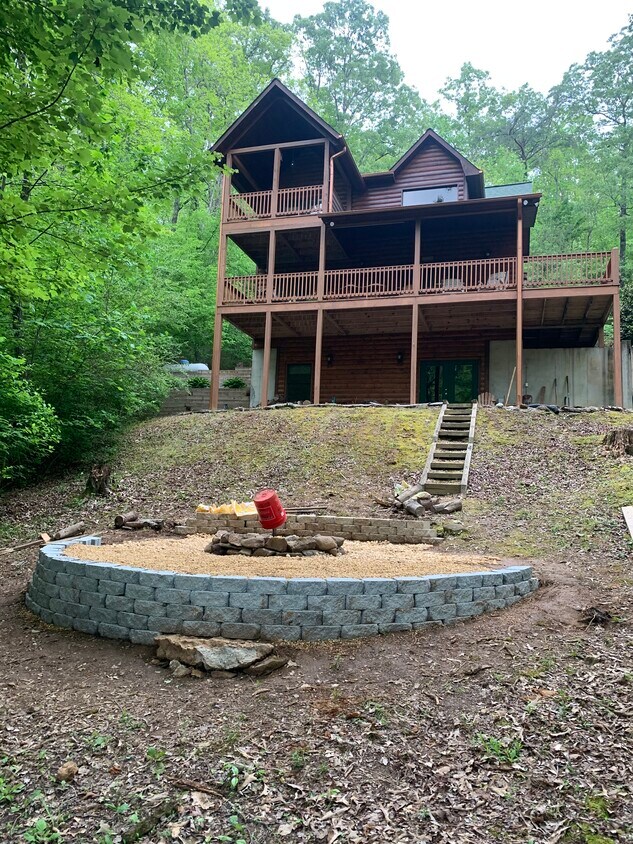 190 Brookwood Dr, Blue Ridge, GA 30513 House Rental in Blue Ridge, GA