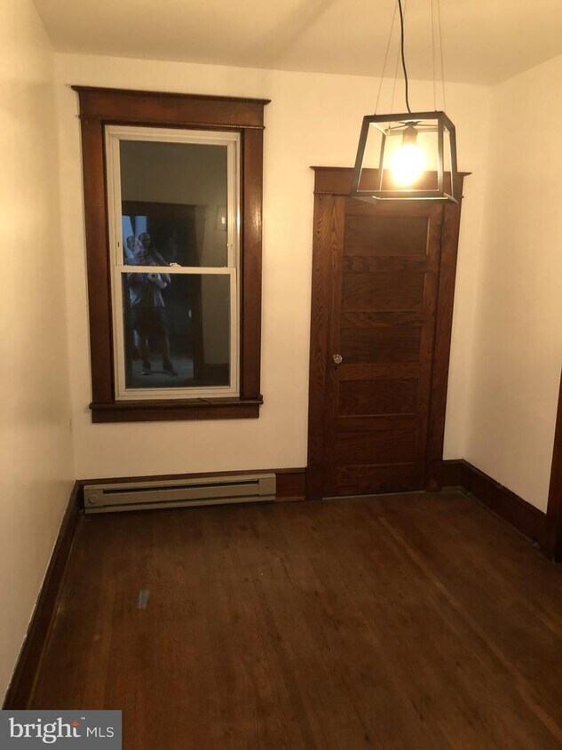 Foto principal - 632 Potomac Ave