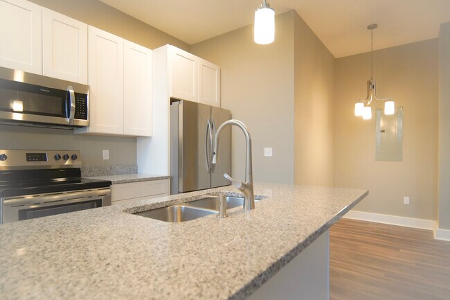 Foto del edificio - 34 US Oval