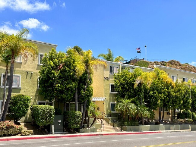 Building Photo - 1 Bedroom Condo Near SDSU