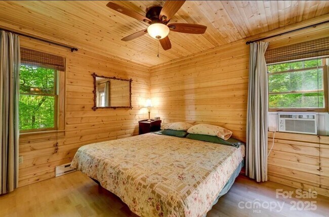 Building Photo - 87 Old Cabin Cv
