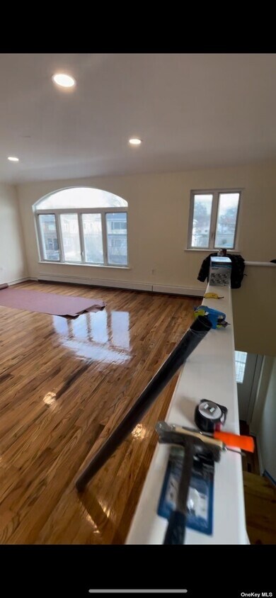 Foto principal - 129-16 145th St