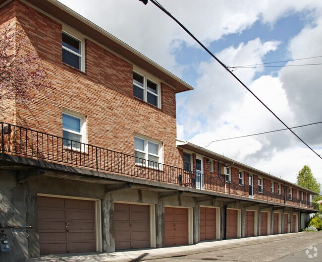 Foto del edificio - 3440-3464 SE Madison St