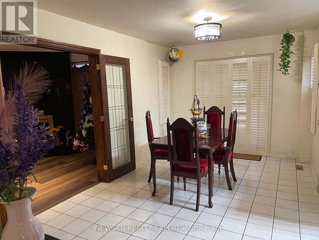 Building Photo - 5103 Rising Star Ct