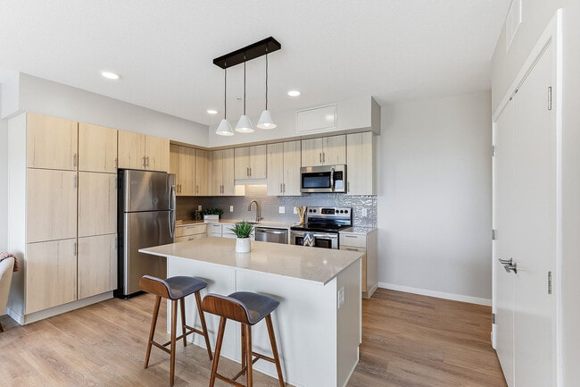 30-web-or-mls-10950-Red-Cir-Dr-30 - Townline Apartments