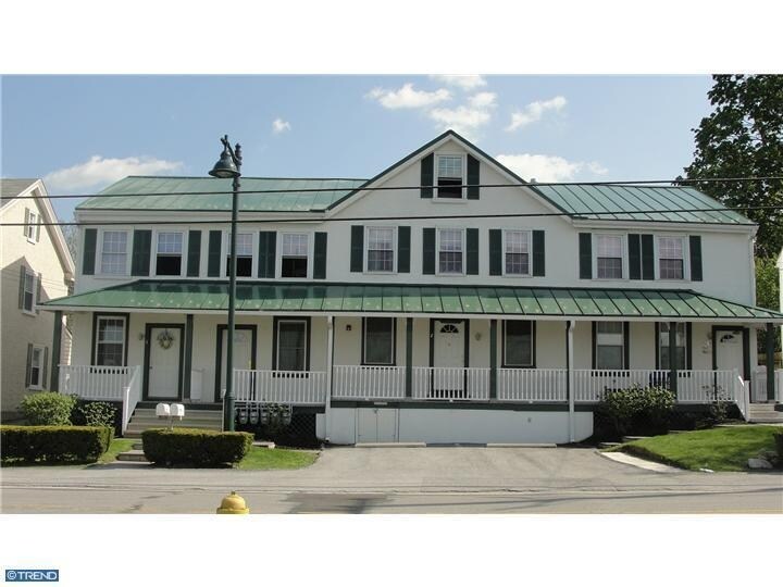 Primary Photo - 20 S Village Ave