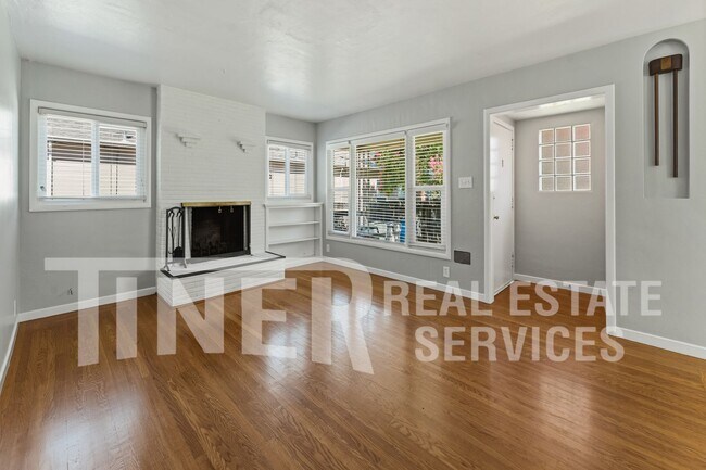 Foto del edificio - 4120 B St