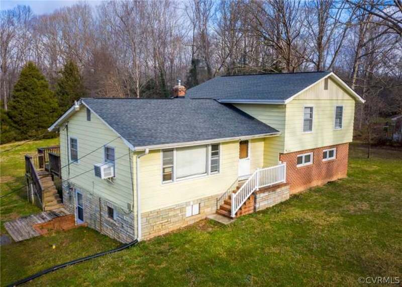 Primary Photo - 10200 Walden Rd