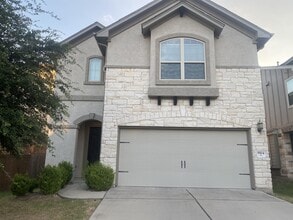 Building Photo - 9504 Hunter Ln
