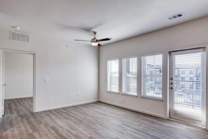 Foto principal - 1 bedroom in Austin TX 78660