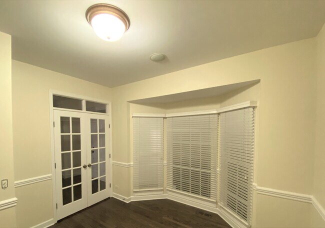 Foto del edificio - 3719 Highknob Cir