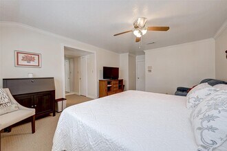 Building Photo - 6329 Del Monte Dr