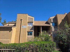 Building Photo - 18811 N 19th Ave