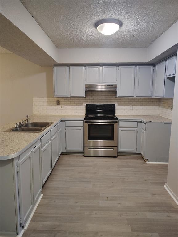 Foto del edificio - 8717 St George Way