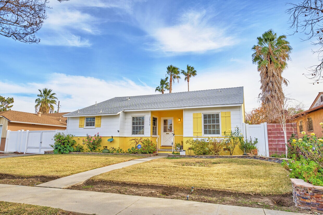 Primary Photo - 20758 Stephanie Dr