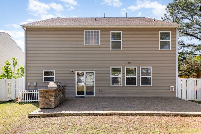 Foto del edificio - 7638 Carrington Forest Ln
