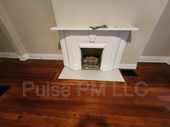 Foto del edificio - 1539 St Clair St