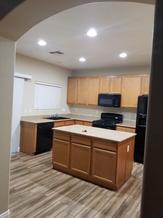 Building Photo - 2314 Rock Slide Cir