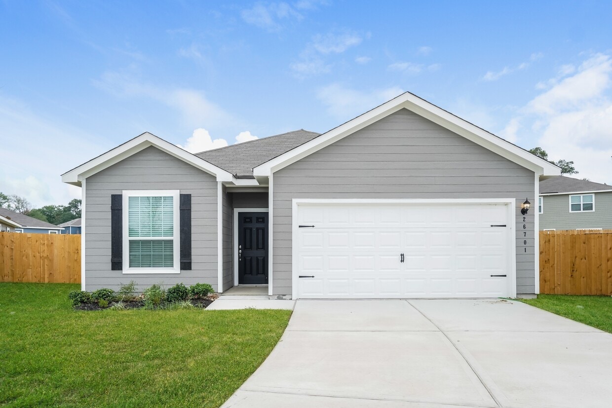 Foto principal - 26701 Frost Dr