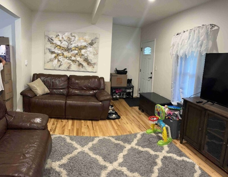 Primary Photo - 3047 Birchton Rd