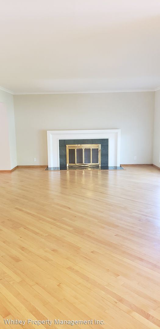 Building Photo - 4 br, 3 bath House - 178 Myrtle Street