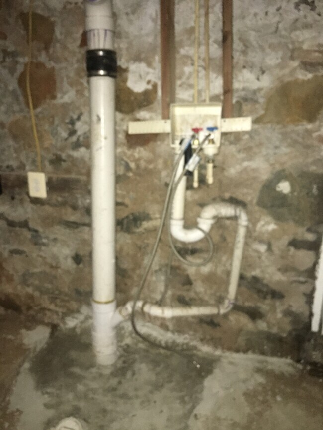 Basement washer and dryer hook up - 2744 Edmondson Ave