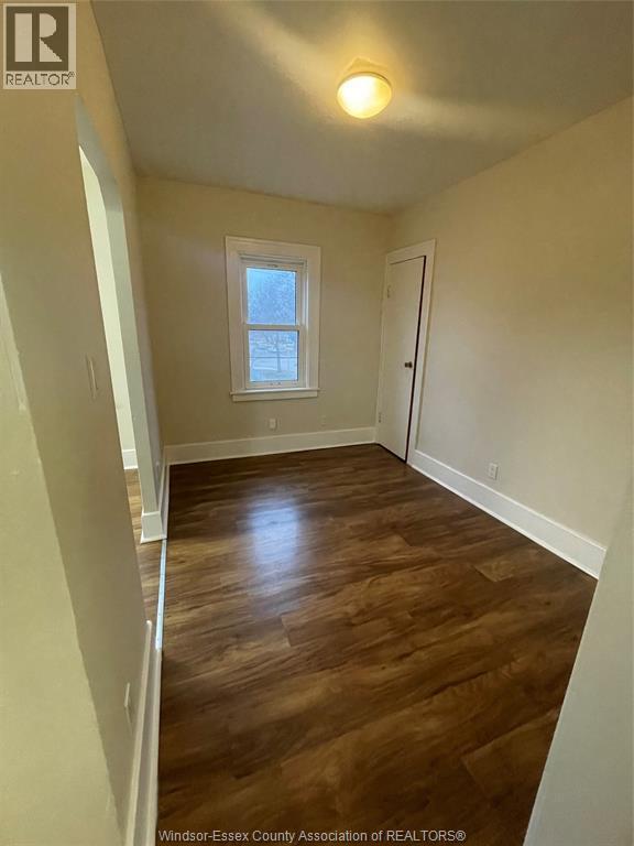 Building Photo - 459 Watkins St