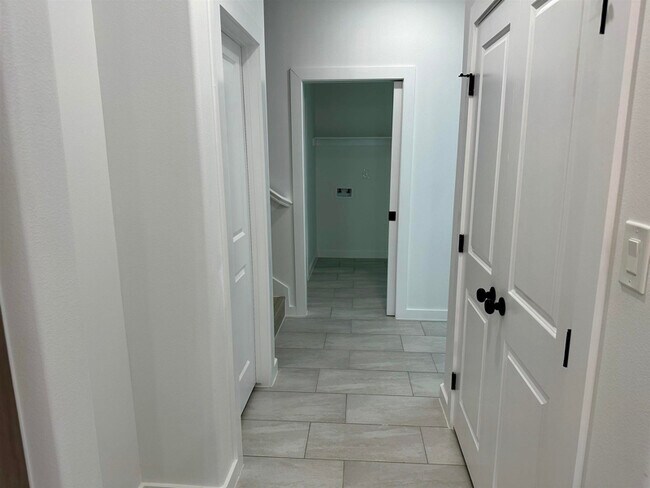 Foto del edificio - 8218 Casa Verde Rd