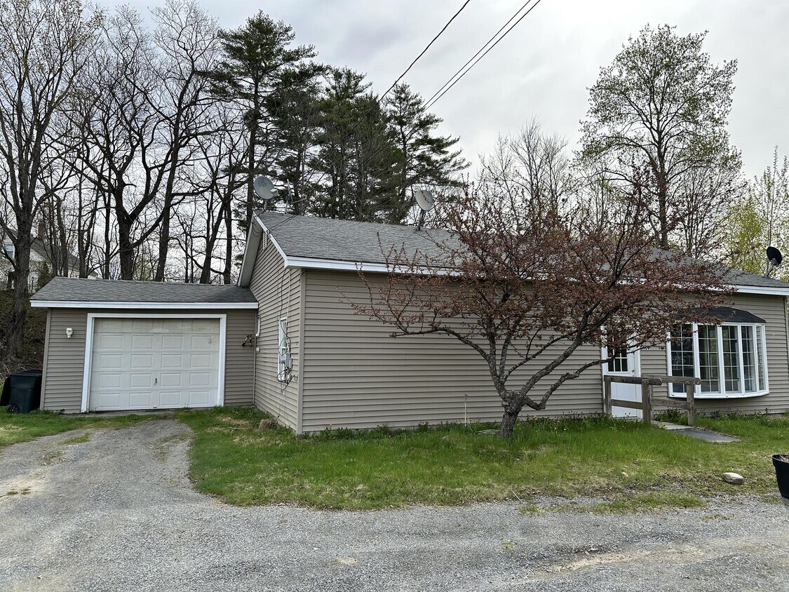 Primary Photo - 3959 Broadway