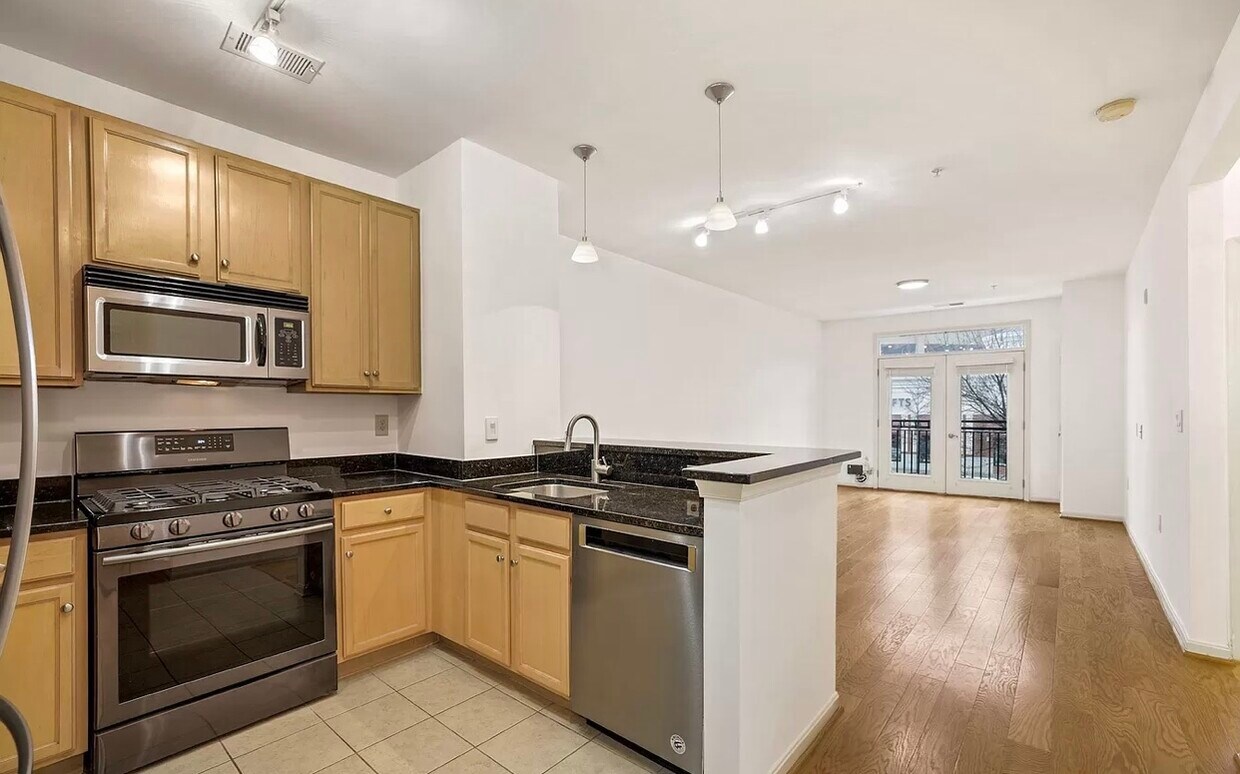 Foto principal - 2665 Prosperity Ave