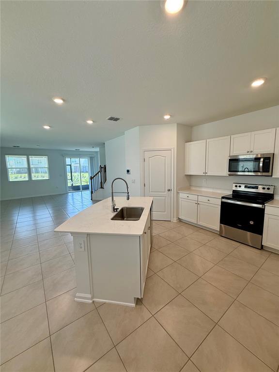 Foto del edificio - 268 Redbud Rd