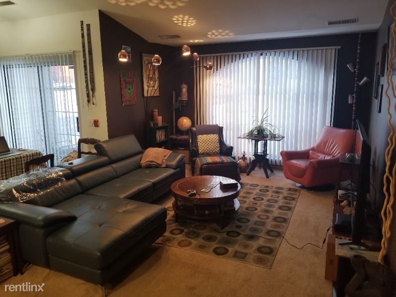 Foto del edificio - 3 br, 2 bath Townhome - 2610 Old Camden Sq
