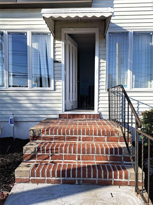 Primary Photo - 2753 N Jerusalem Rd
