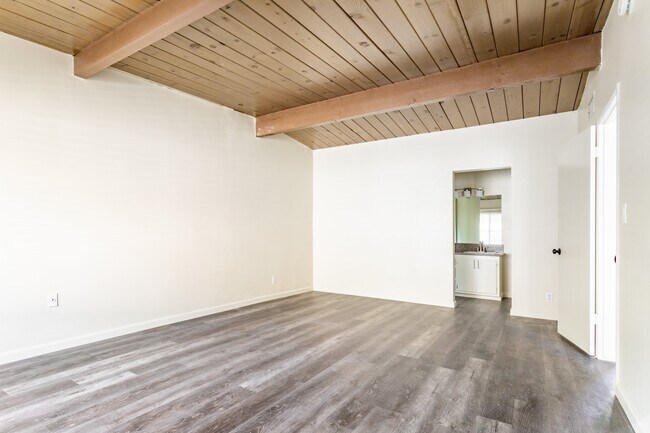 Foto del edificio - 516 N Westmoreland Ave