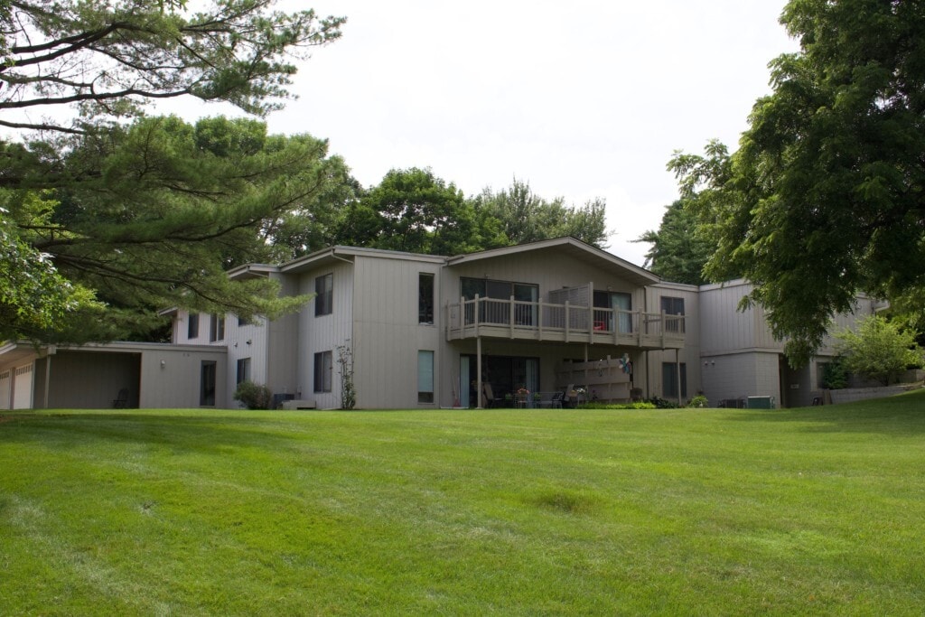 12 Green Mountain Dr, Iowa City, IA 52245 Condo for Rent in Iowa City