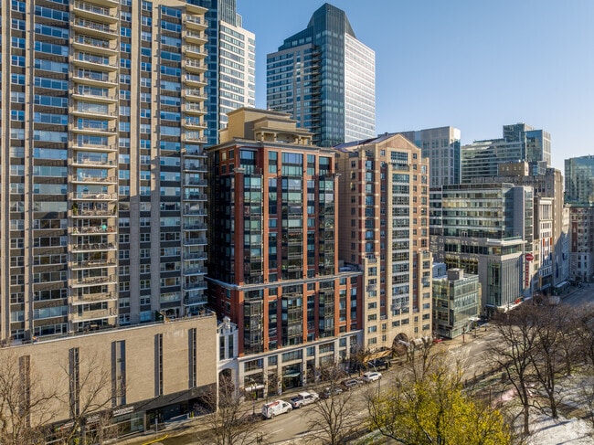 Building Photo - The Grandview