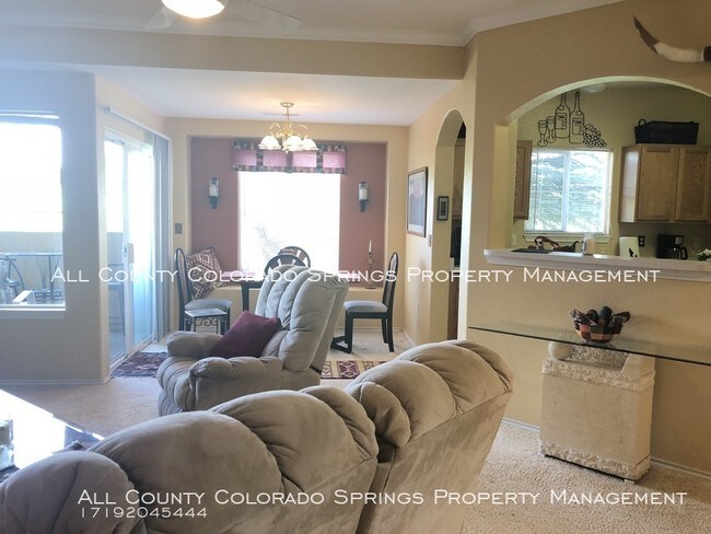 Building Photo - 4008 Riviera Grove #103