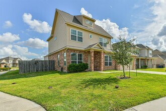 Building Photo - 3216 Walden Breeze Ct
