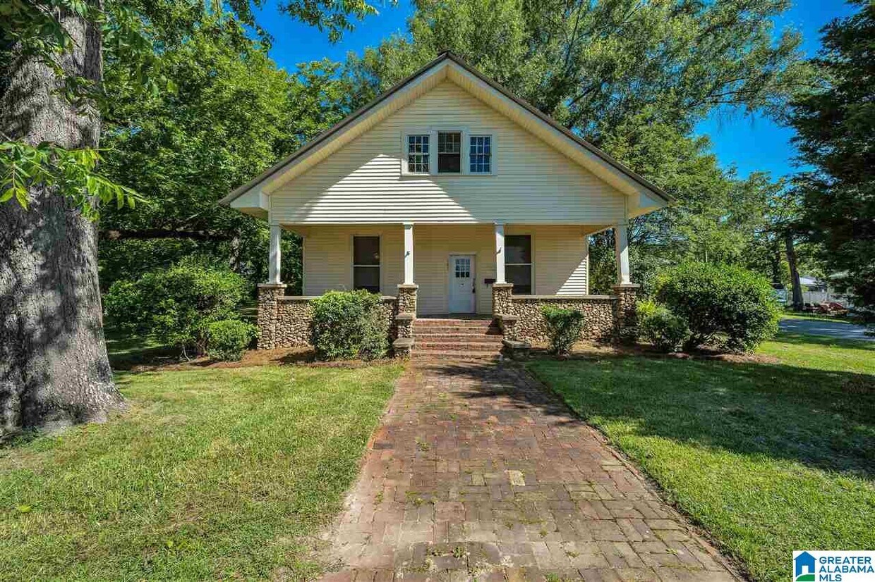 1621 1st Ave N, Pell City, AL 35125 House Rental in Pell City, AL