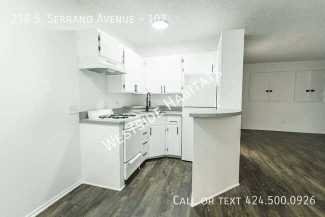 Building Photo - 238 Serrano Ave