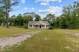Building Photo - 112 Savannah Ln