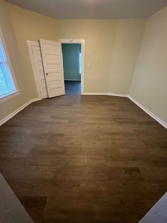 Building Photo - 914 Berkeley St